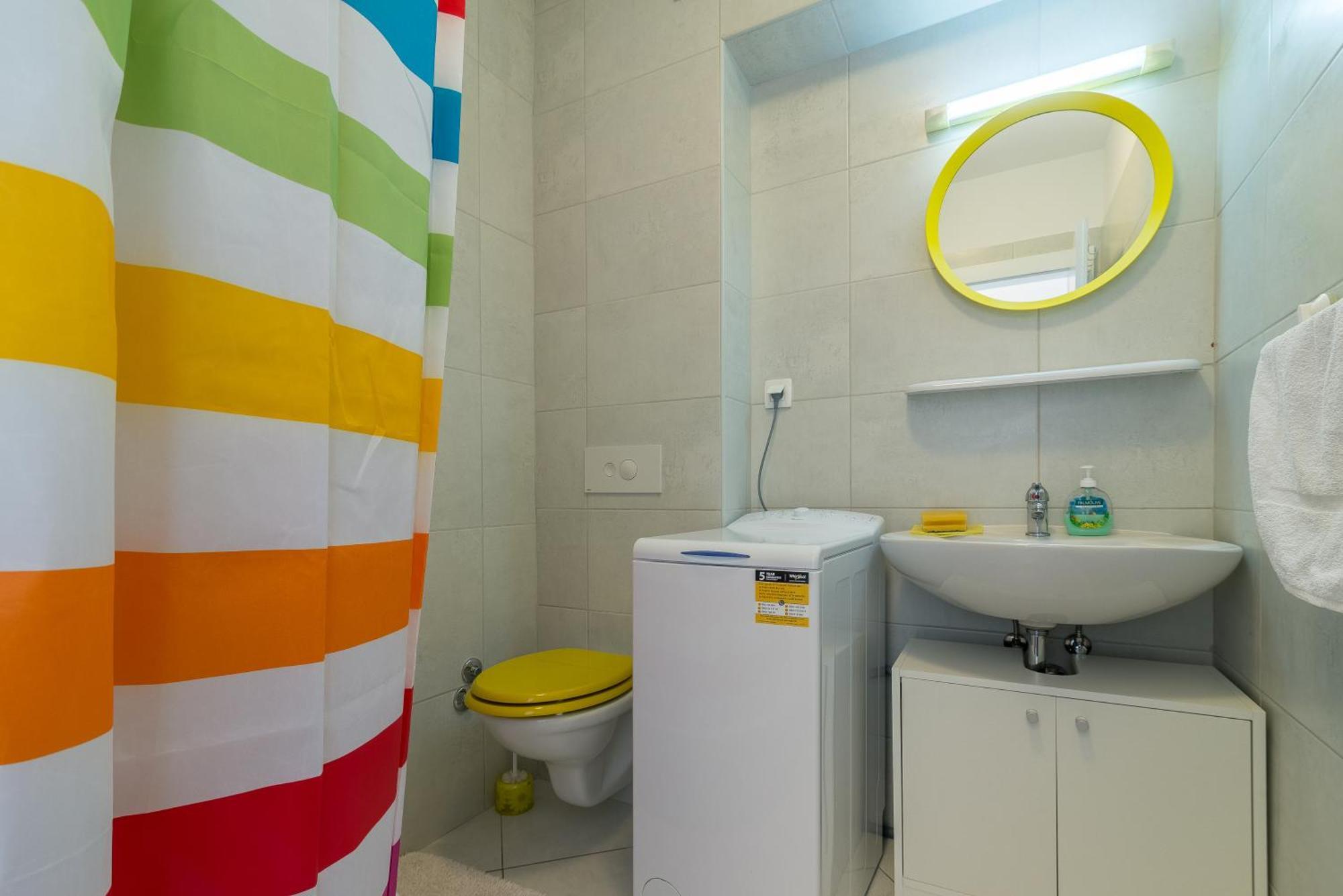 פרימוסטן Beachfront Apartments Villa Sisa מראה חיצוני תמונה
