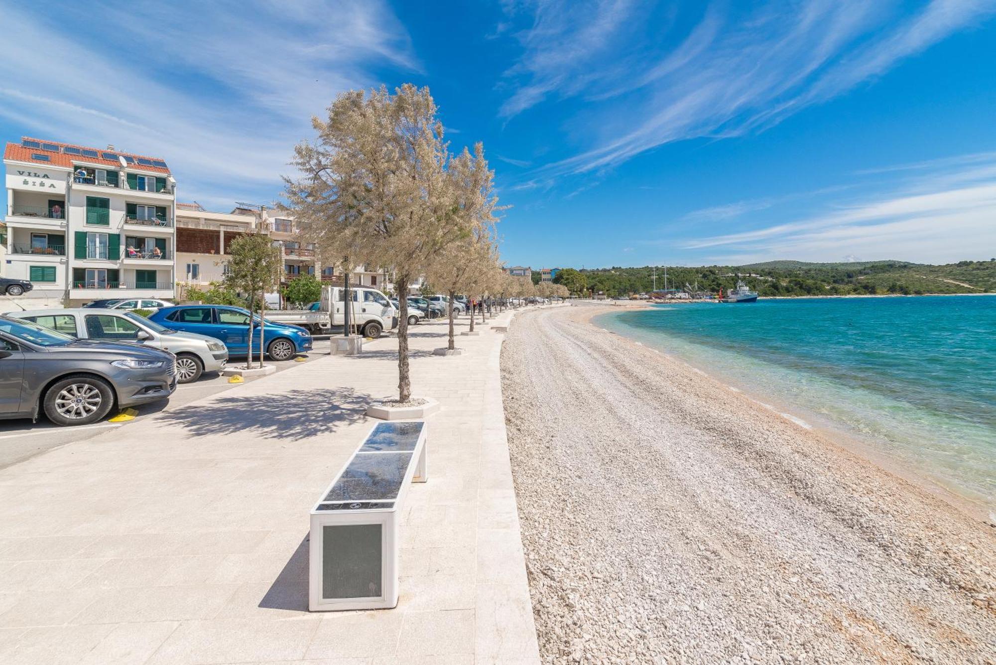 פרימוסטן Beachfront Apartments Villa Sisa מראה חיצוני תמונה