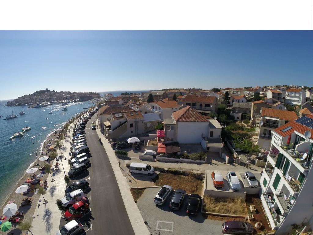 פרימוסטן Beachfront Apartments Villa Sisa מראה חיצוני תמונה