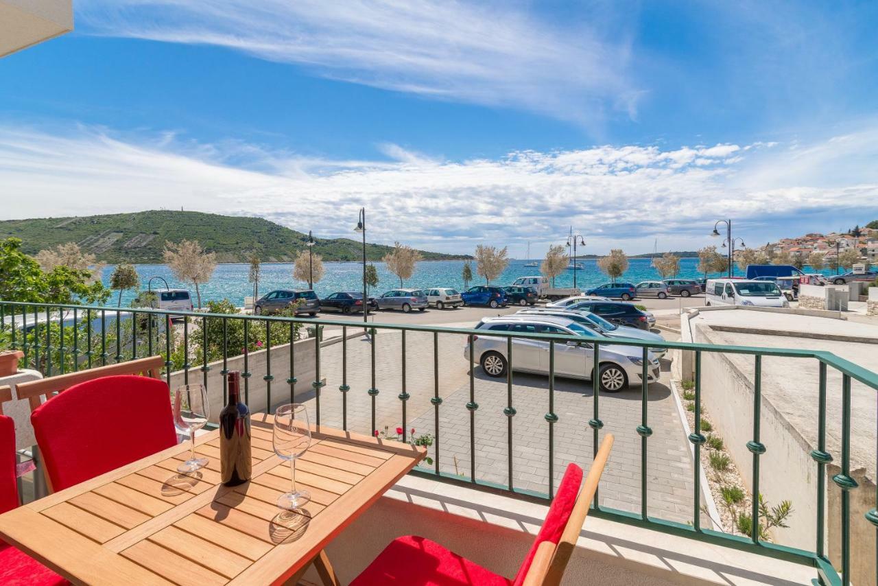 פרימוסטן Beachfront Apartments Villa Sisa מראה חיצוני תמונה