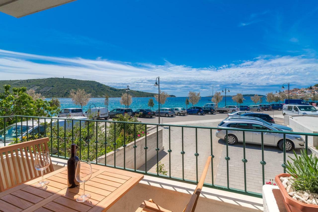 פרימוסטן Beachfront Apartments Villa Sisa מראה חיצוני תמונה
