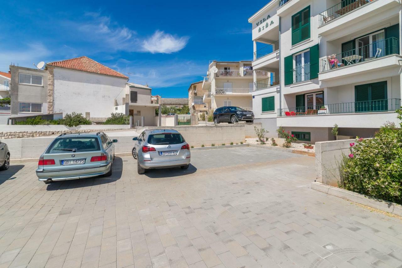 פרימוסטן Beachfront Apartments Villa Sisa מראה חיצוני תמונה